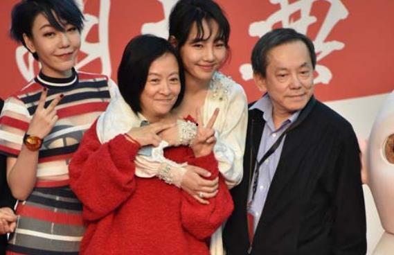 怎么才能做明星网红保姆,如何成为闪耀幕后的守护者