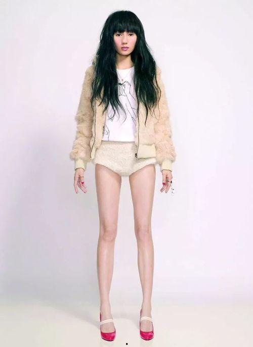 女明星网红蝎子腿图片,女明星独特魅力写真解析