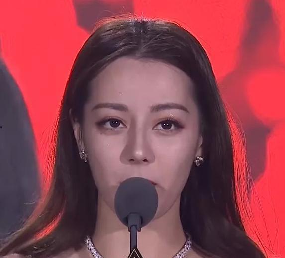 明星网红高清怼脸镜头,直面魅力与争议