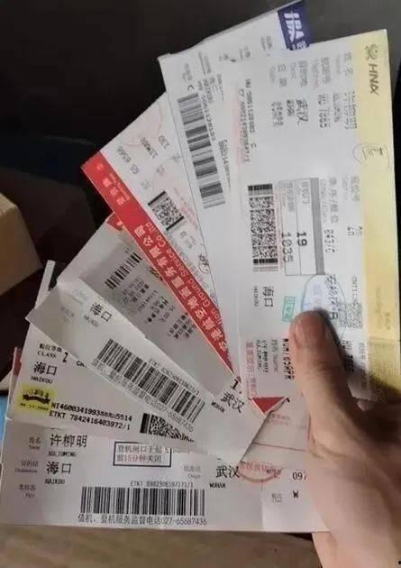 今日vc满满看着姑娘吃瓜朋友圈,满满VC见证姑娘朋友圈美食时光