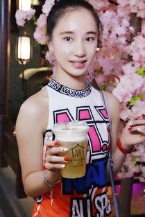 南宁的明星网红是谁,揭秘南宁网红界的璀璨之星