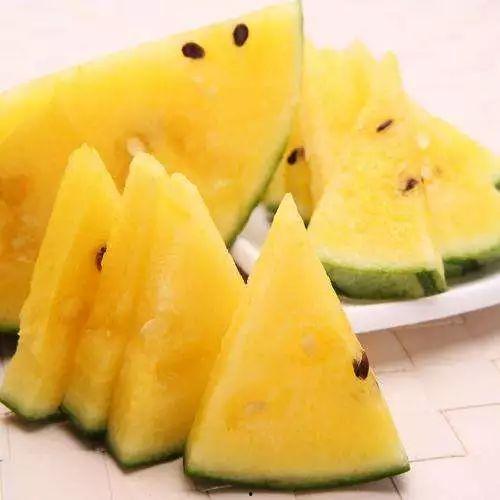 黑瓜爆料吃瓜,揭秘娱乐圈吃瓜背后的真相